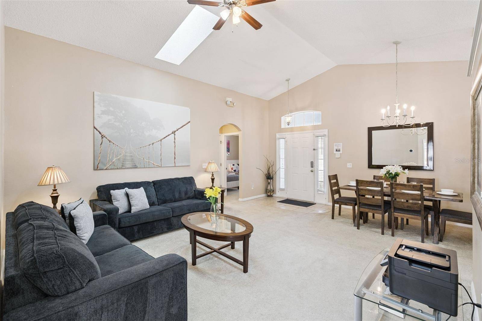 905 LOCKBREEZE DR, Davenport, FL 33897