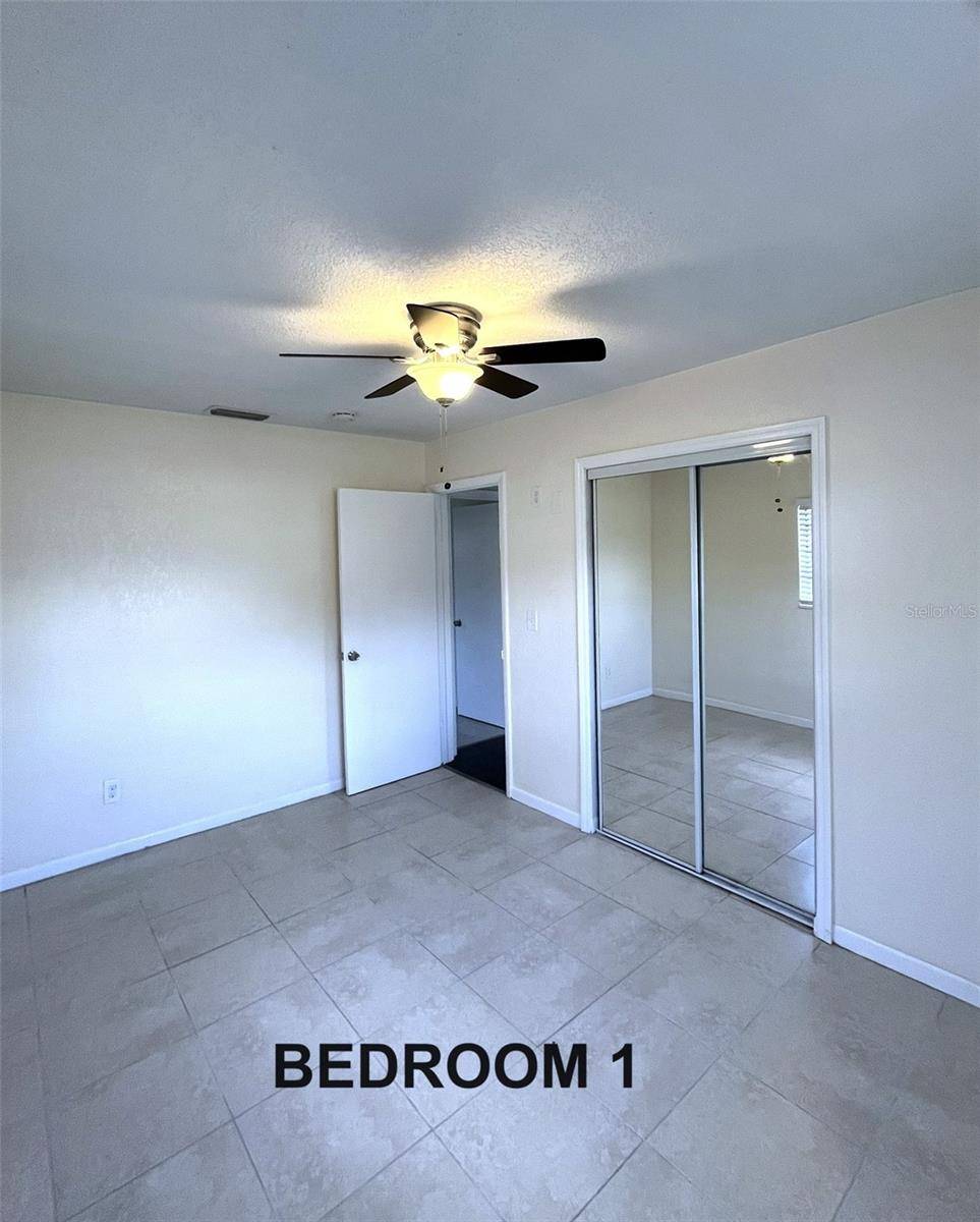 5682 63RD LN N, St Petersburg, FL 33709