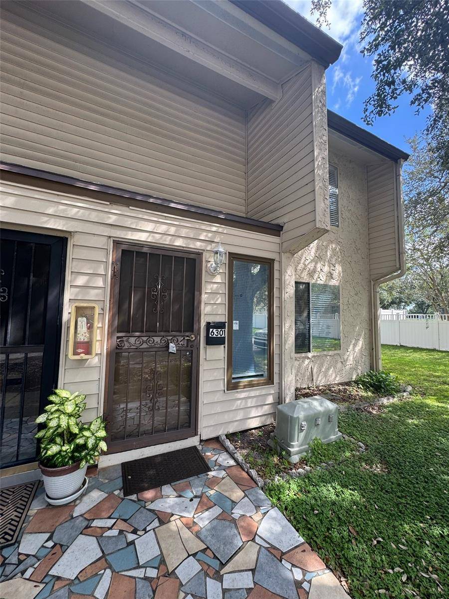 6301 23RD ST N, St Petersburg, FL 33702
