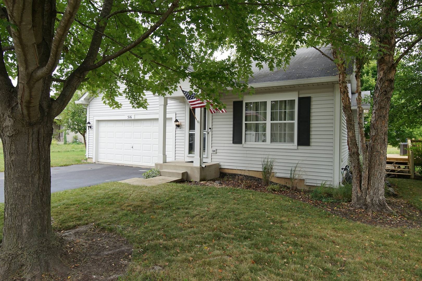 516 Ramsden RD, Plano, IL 60545