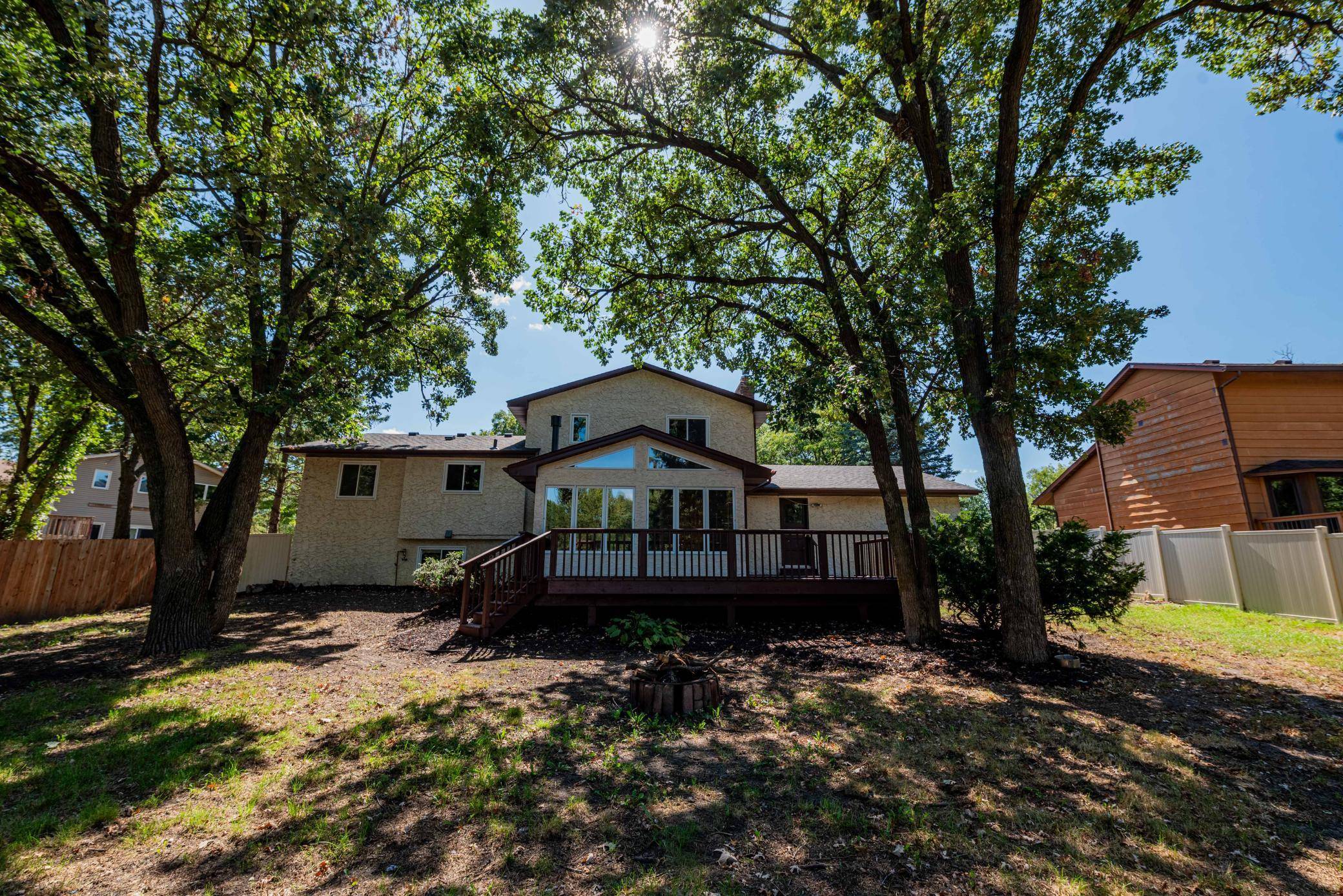 369 118th AVE NW, Coon Rapids, MN 55448