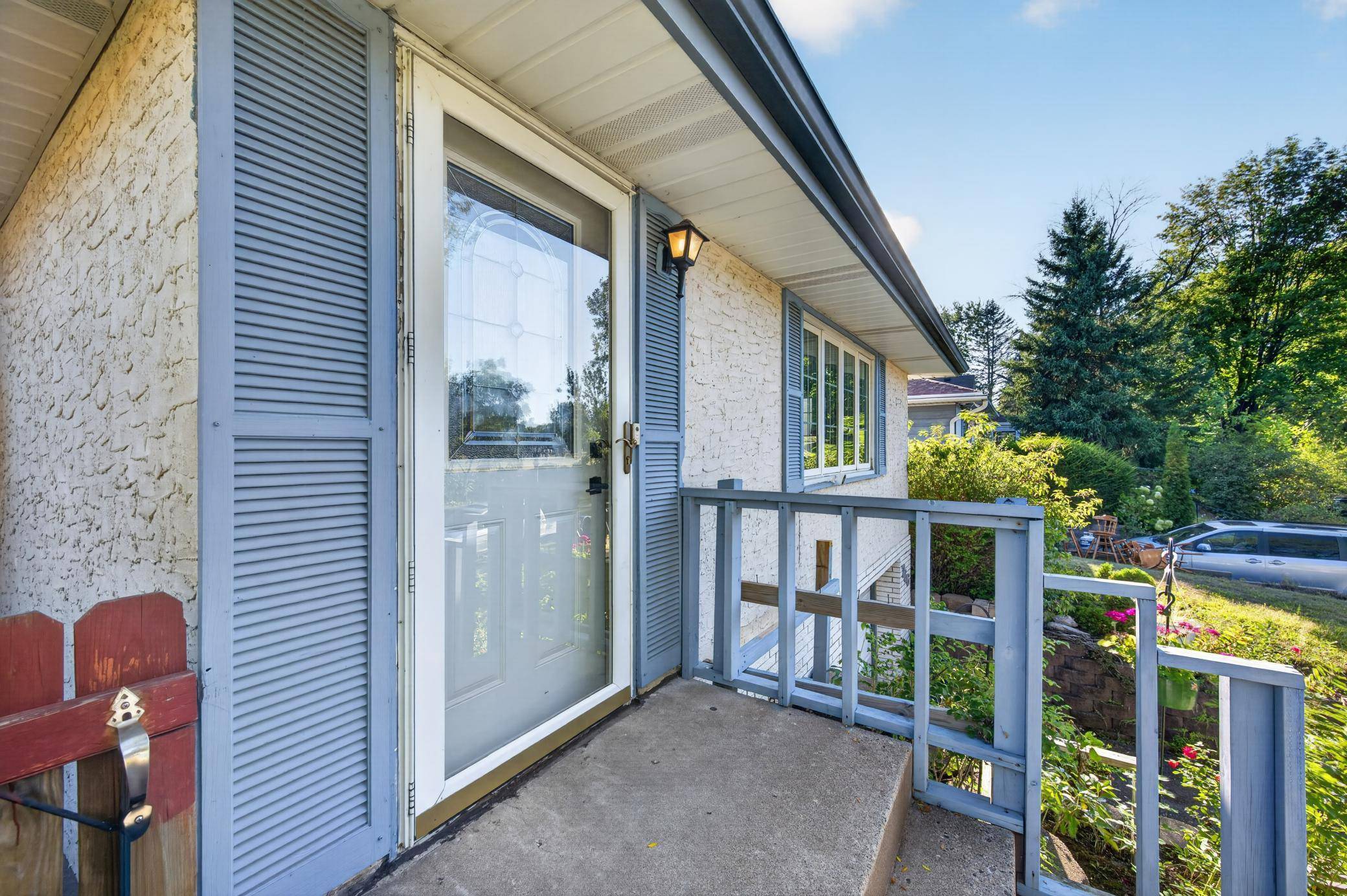 766 Idaho AVE E, Saint Paul, MN 55106