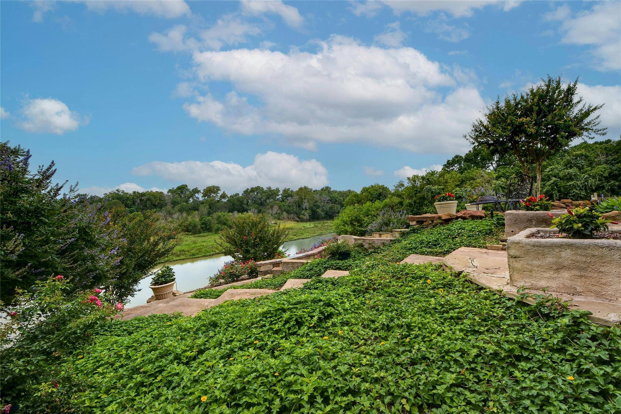 163 El Camino River RD, Bastrop, TX 78602