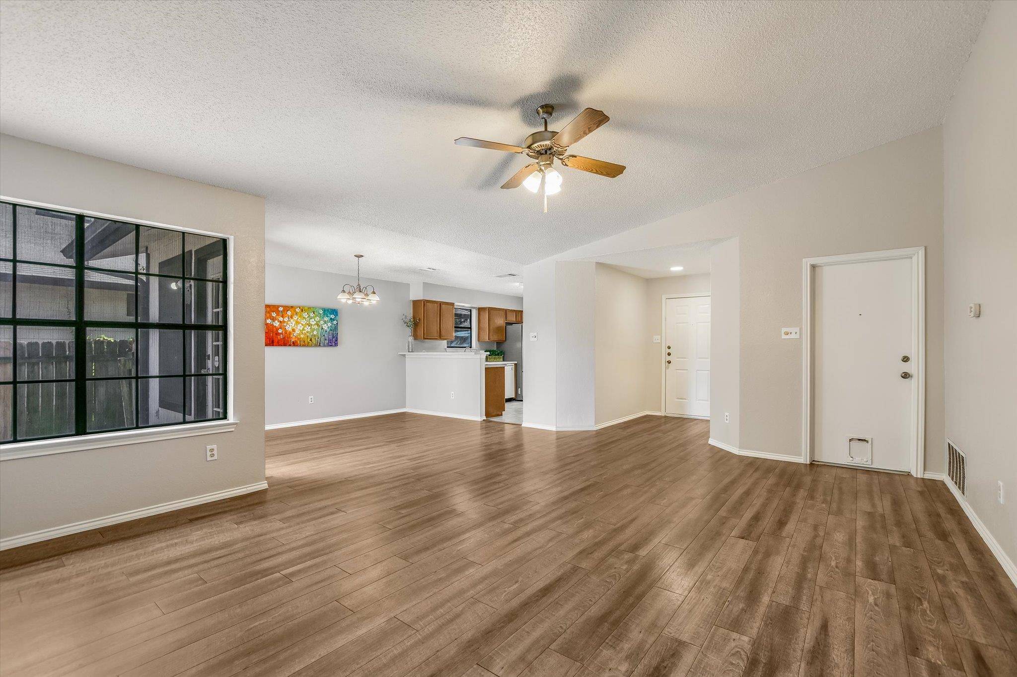 13001 Garfield LN, Austin, TX 78727