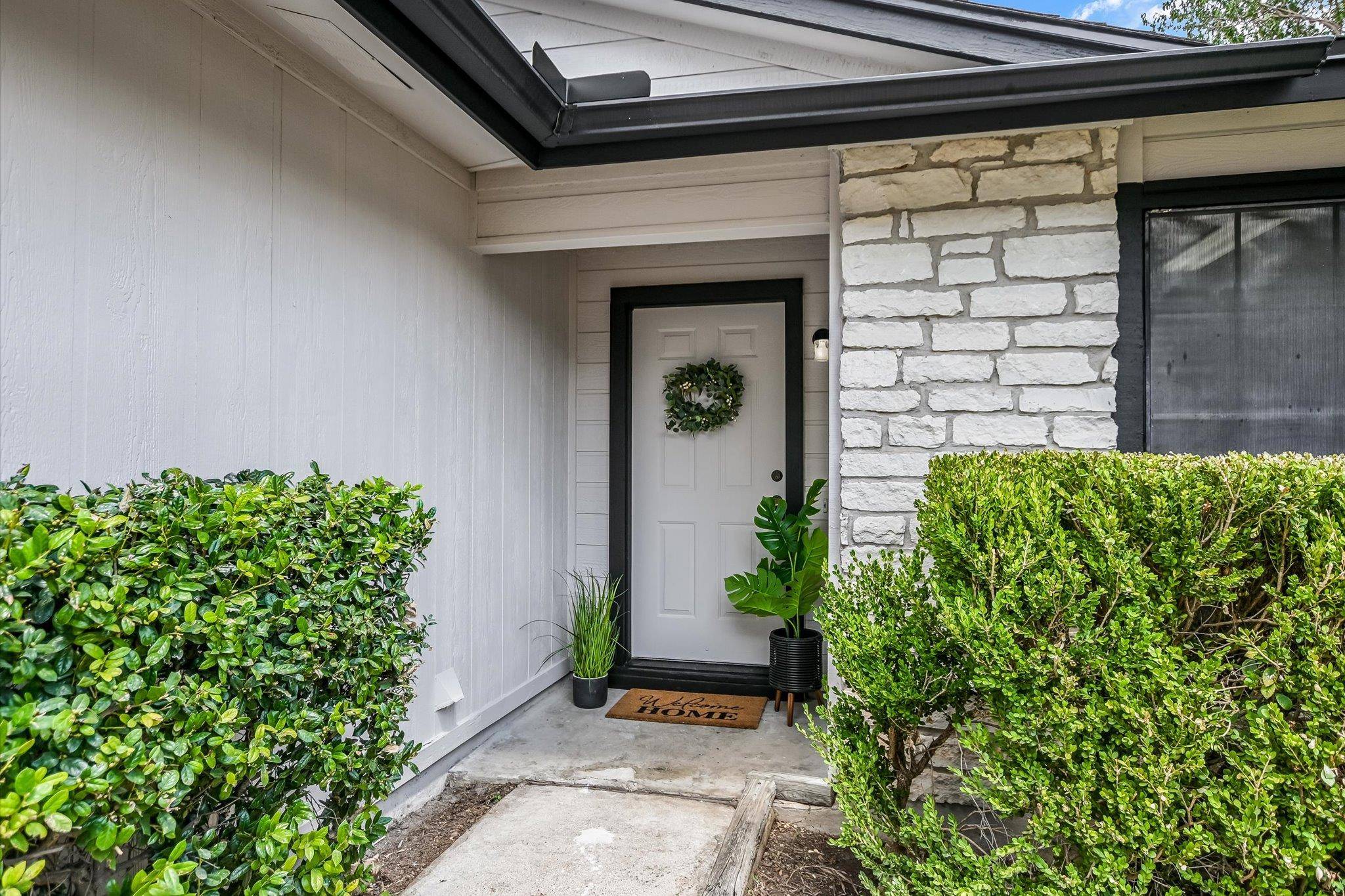 13001 Garfield LN, Austin, TX 78727