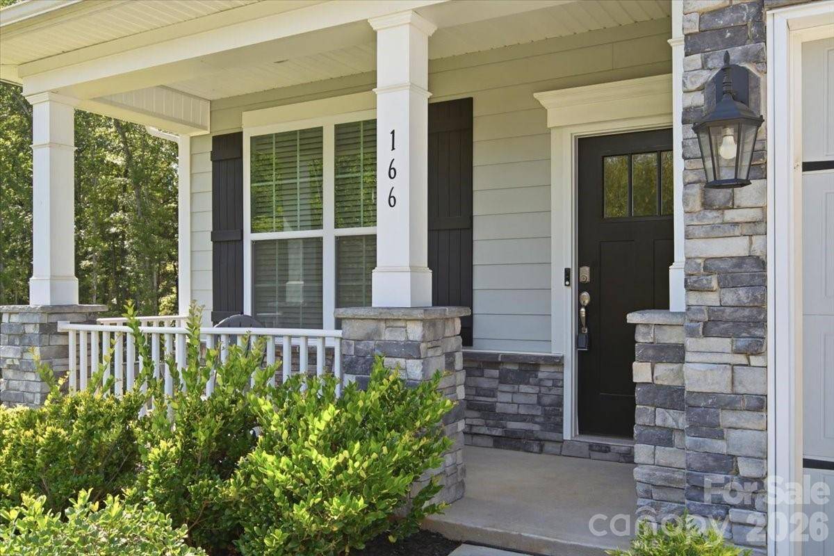 166 Aviendha LN, Troutman, NC 28166