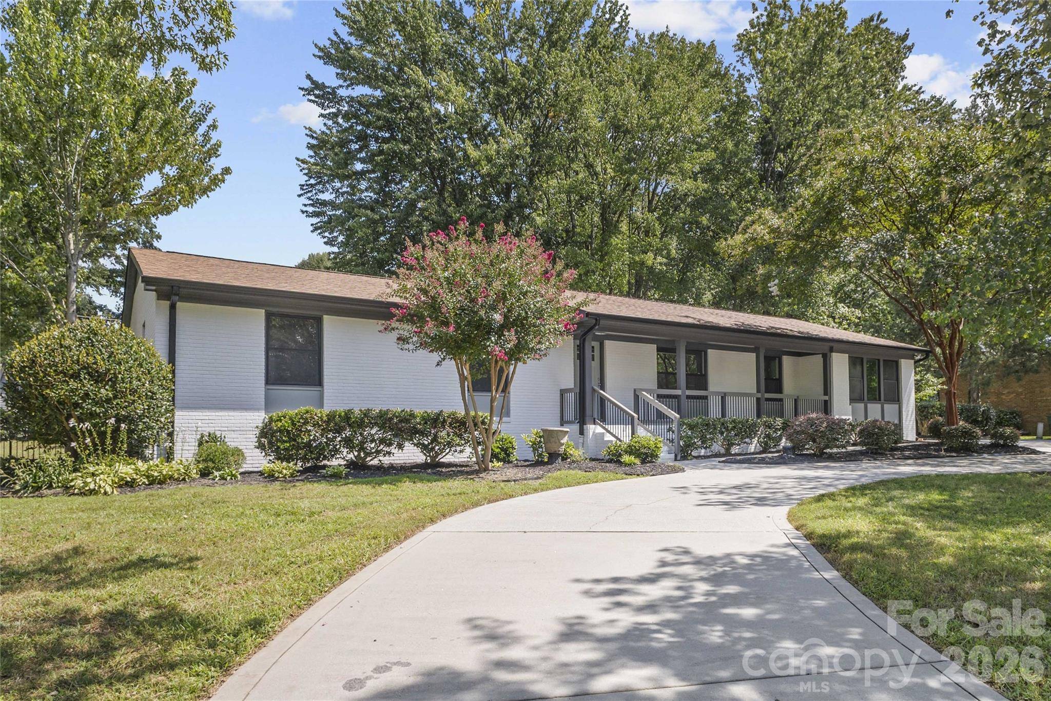 614 S Magnolia ST, Mooresville, NC 28115