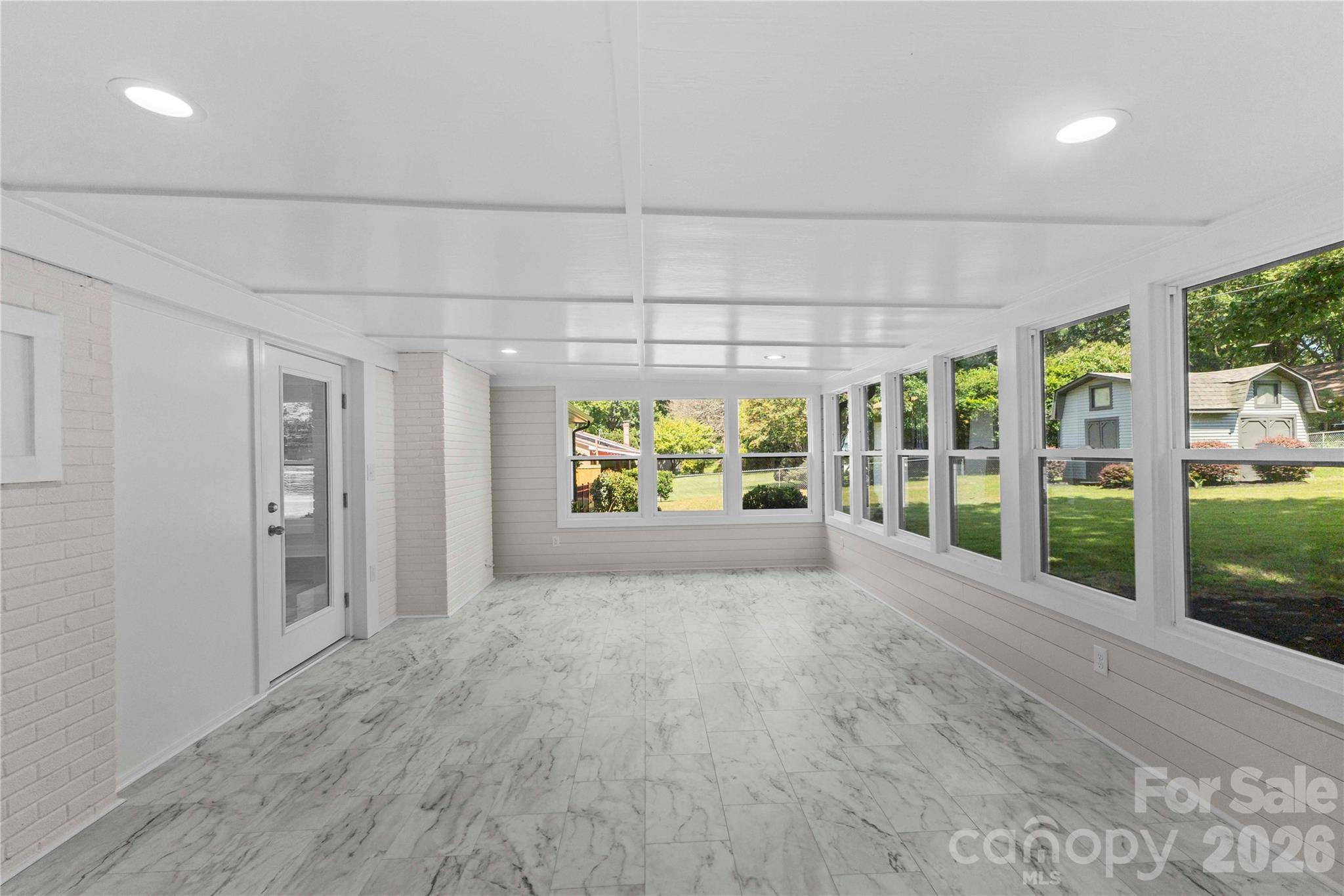 614 S Magnolia ST, Mooresville, NC 28115