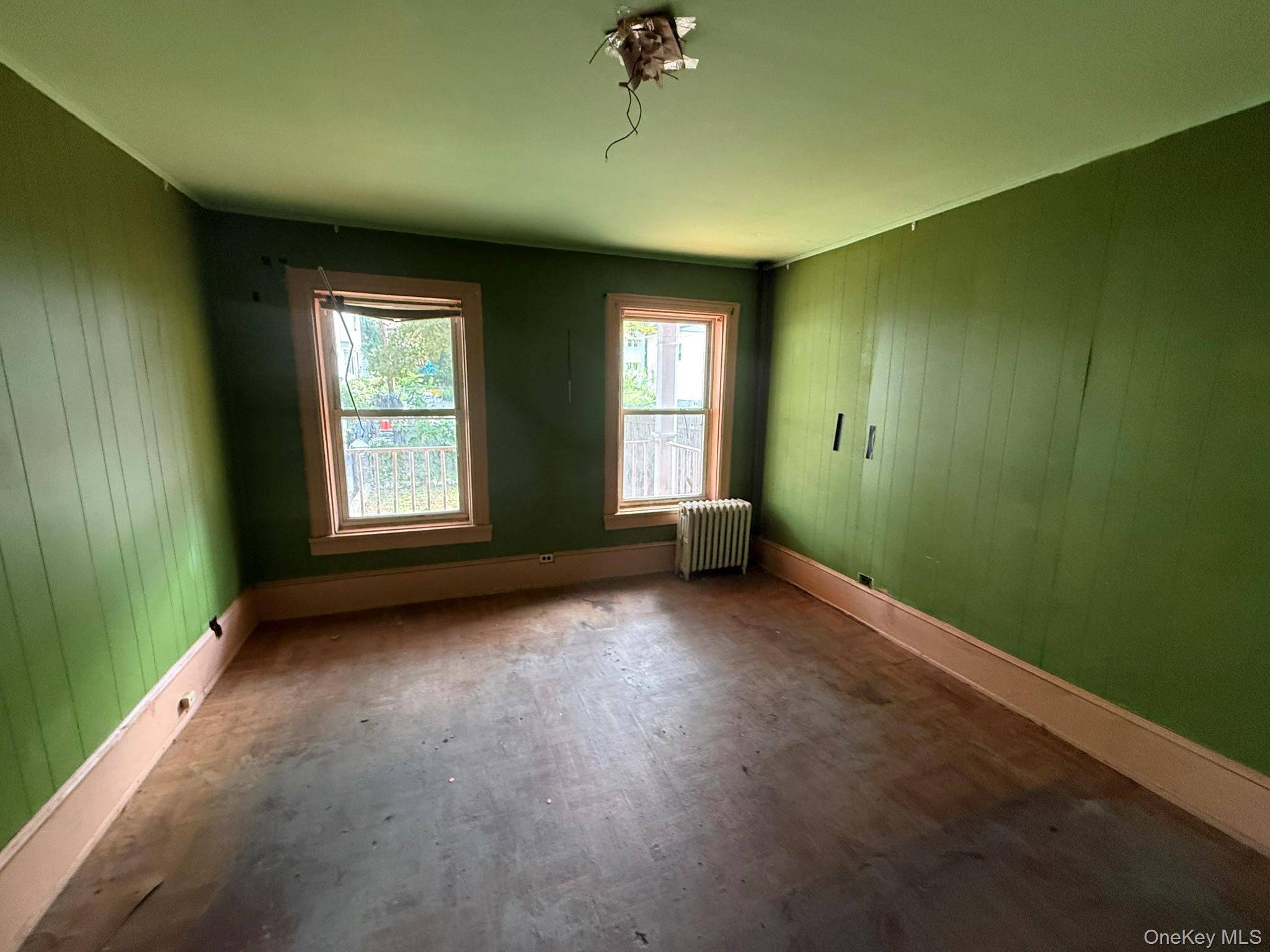 332 S 6th AVE, Mount Vernon, NY 10550