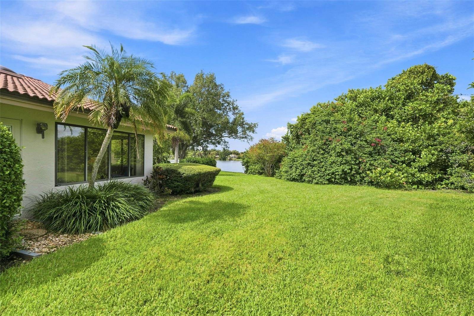 3871 WILSHIRE CIR W #119, Sarasota, FL 34238
