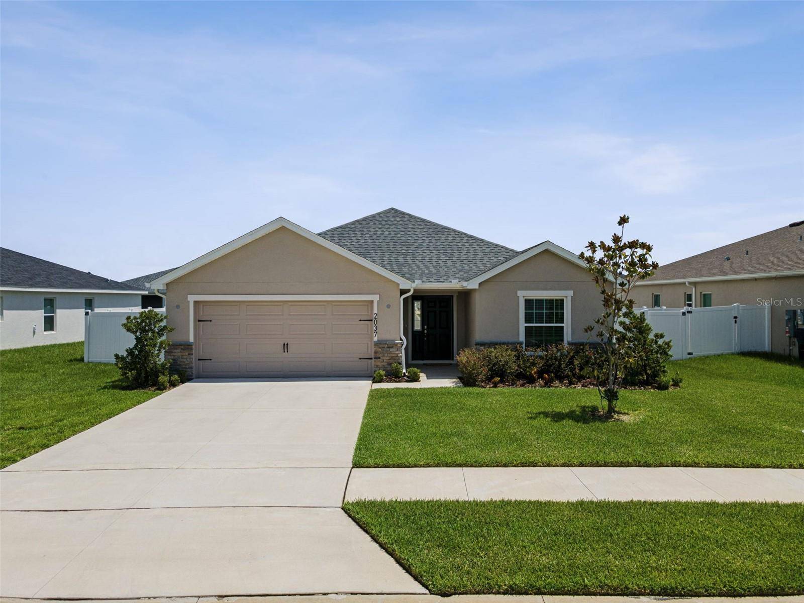 2037 SUMMERLAKE DRIVE, Auburndale, FL 33823