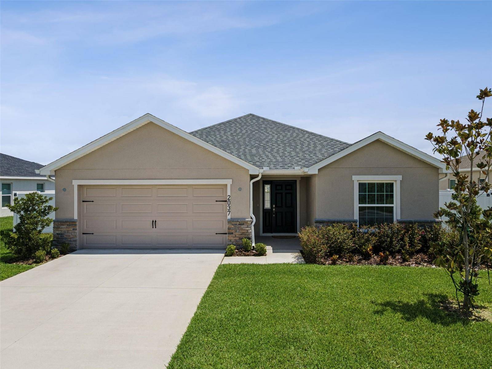 2037 SUMMERLAKE DRIVE, Auburndale, FL 33823