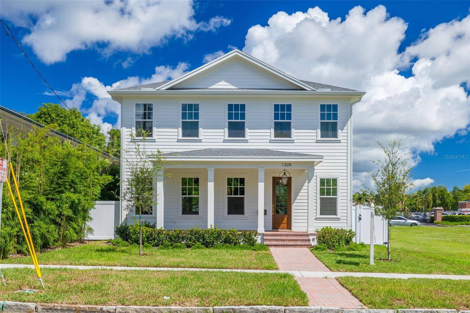 1309 17TH AVE N, St Petersburg, FL 33704