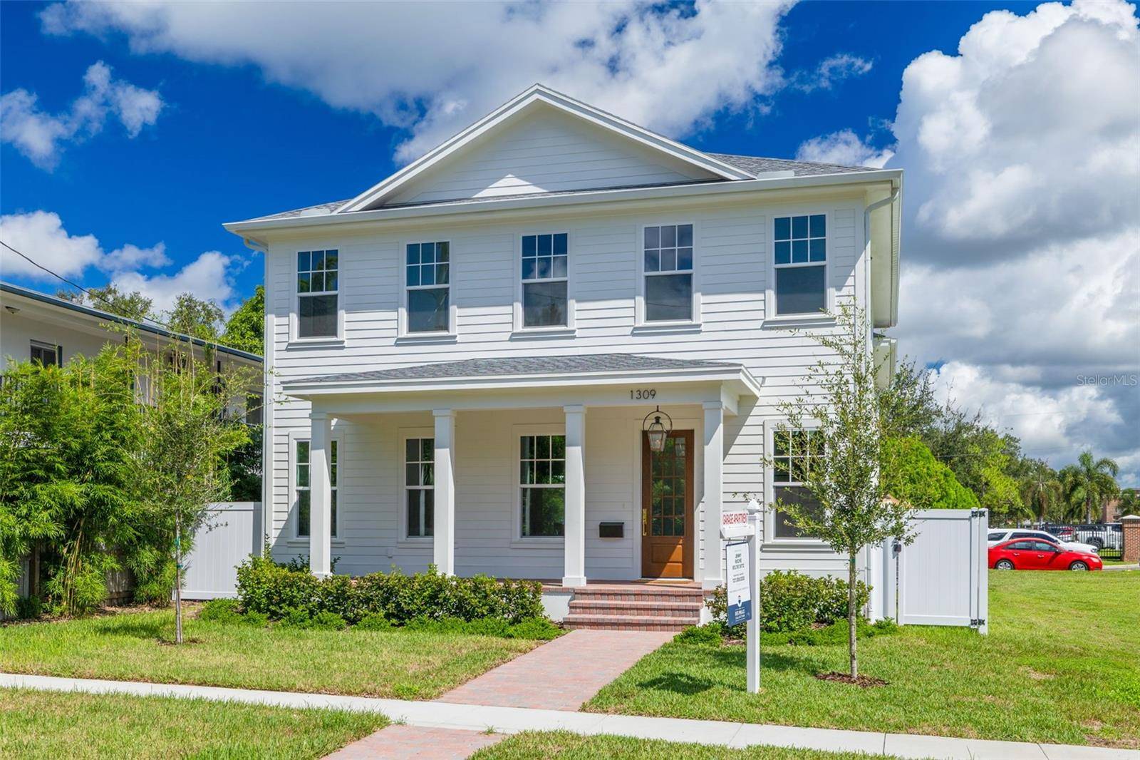 1309 17TH AVE N, St Petersburg, FL 33704