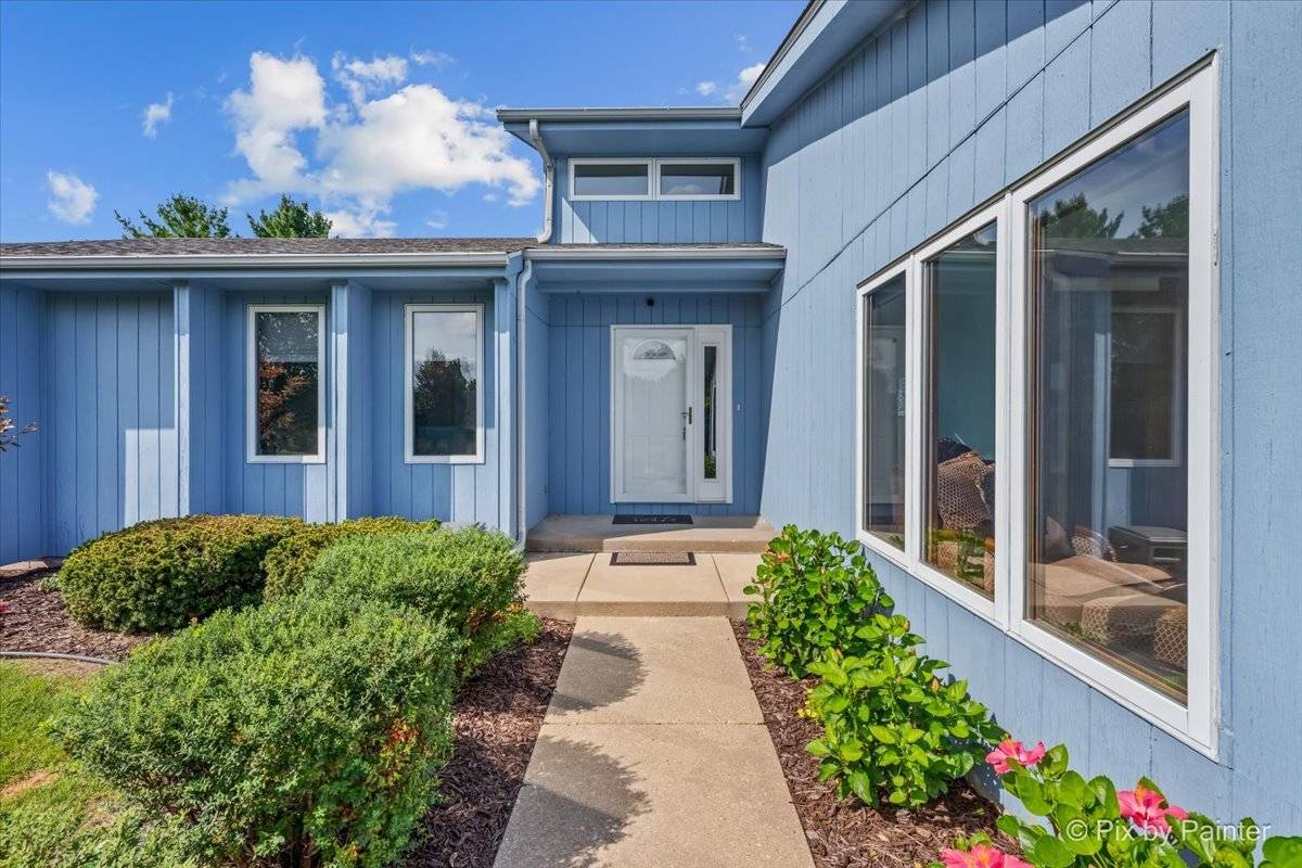 5976 Targee TRL, Roscoe, IL 61073