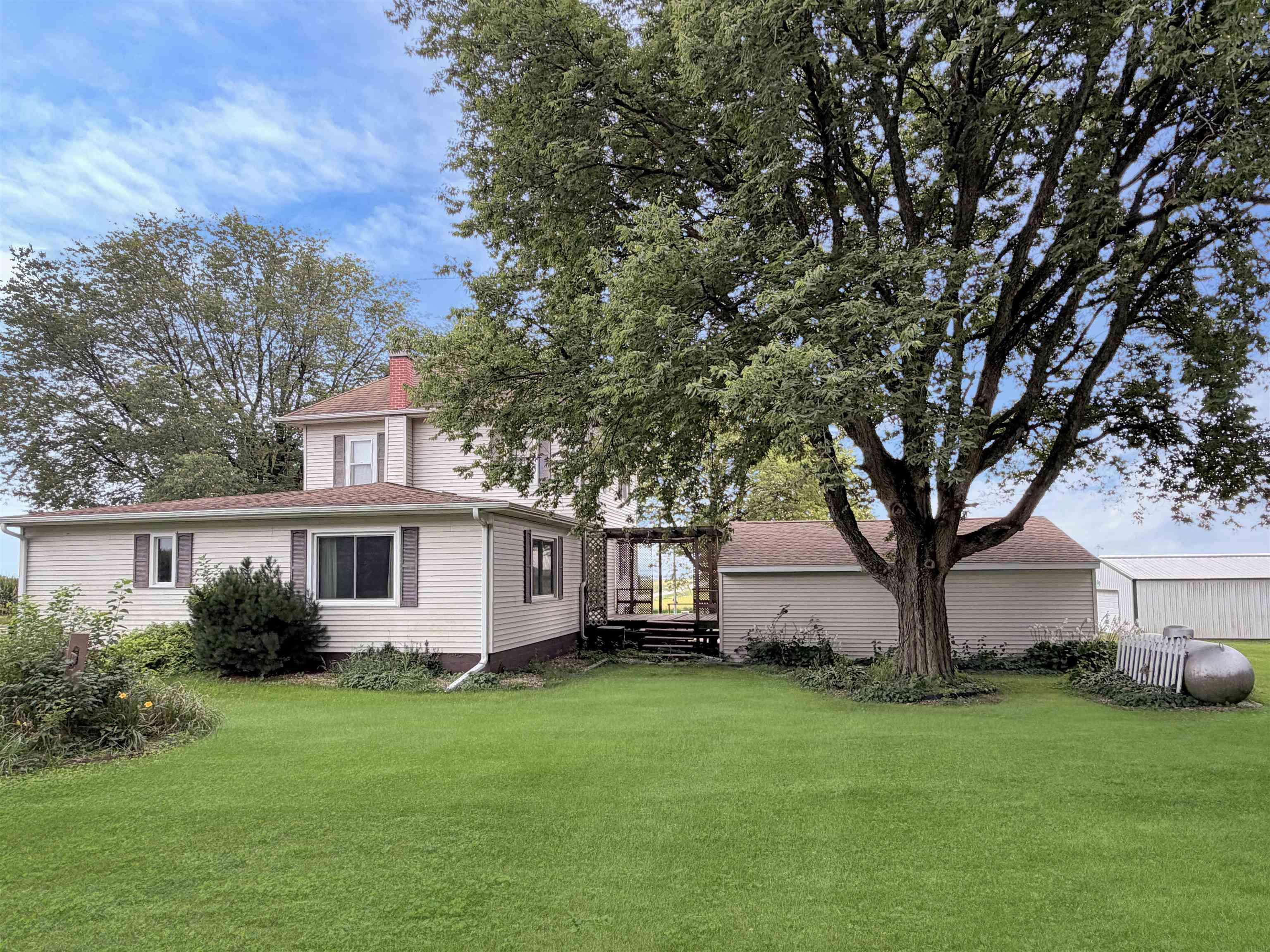 1078 L AVE, Reinbeck, IA 50669