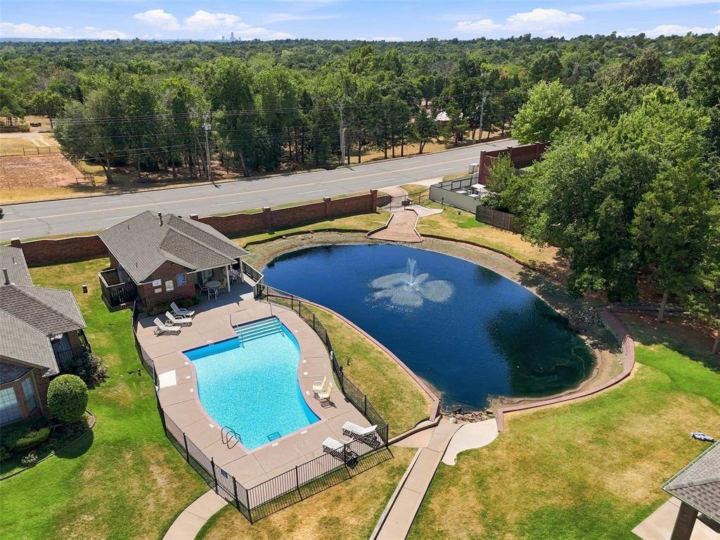 4033 NE 138th ST, Edmond, OK 73013