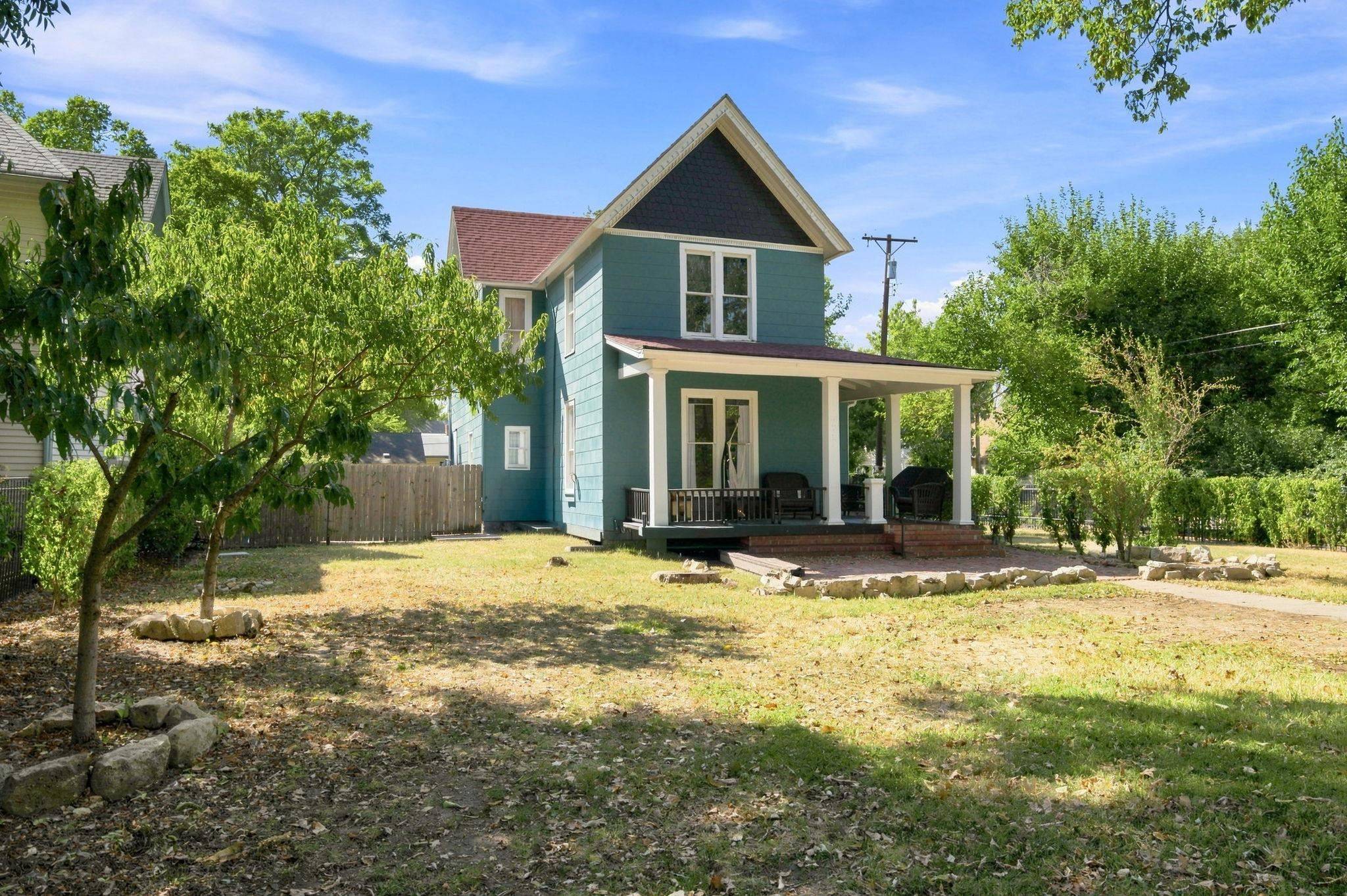 1557 N Fairview Ave, Wichita, KS 67203