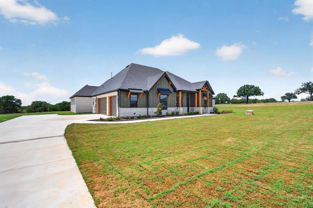 118 Guynell Ridge, Decatur, TX 76234