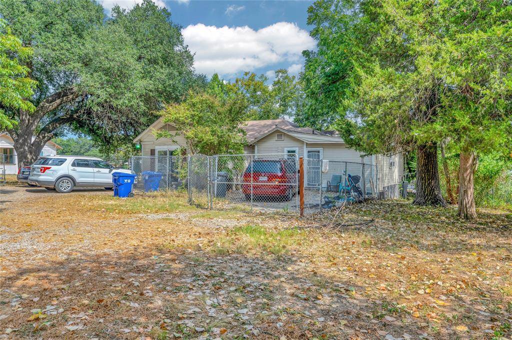 500 N 34th Street, Waco, TX 76710