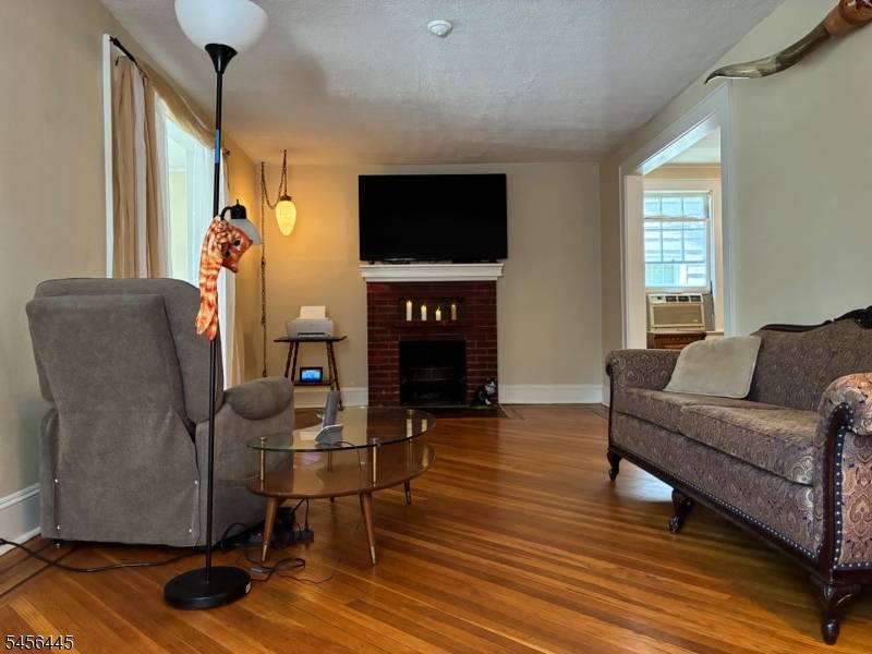 124 Hawthorne Ave, Nutley Twp., NJ 07110
