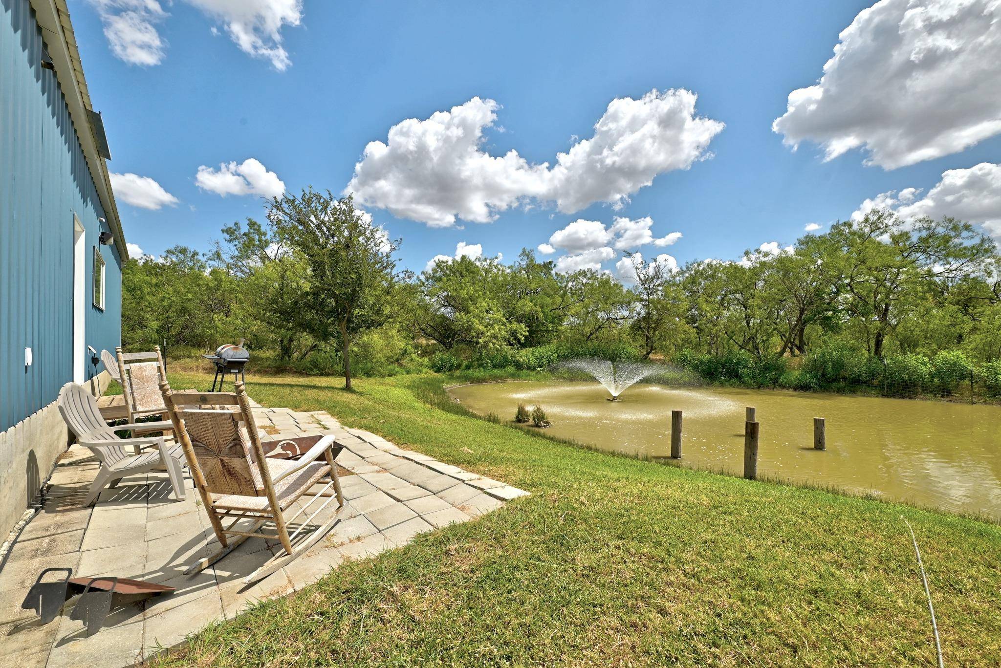4001 Barth RD, Lockhart, TX 78644
