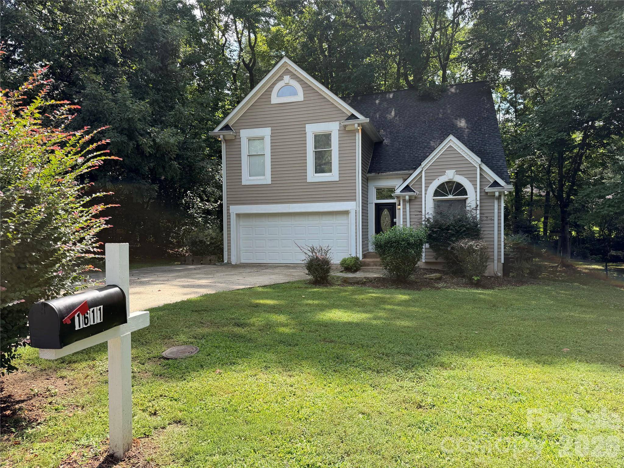 1611 Plantation TRL, Gastonia, NC 28056