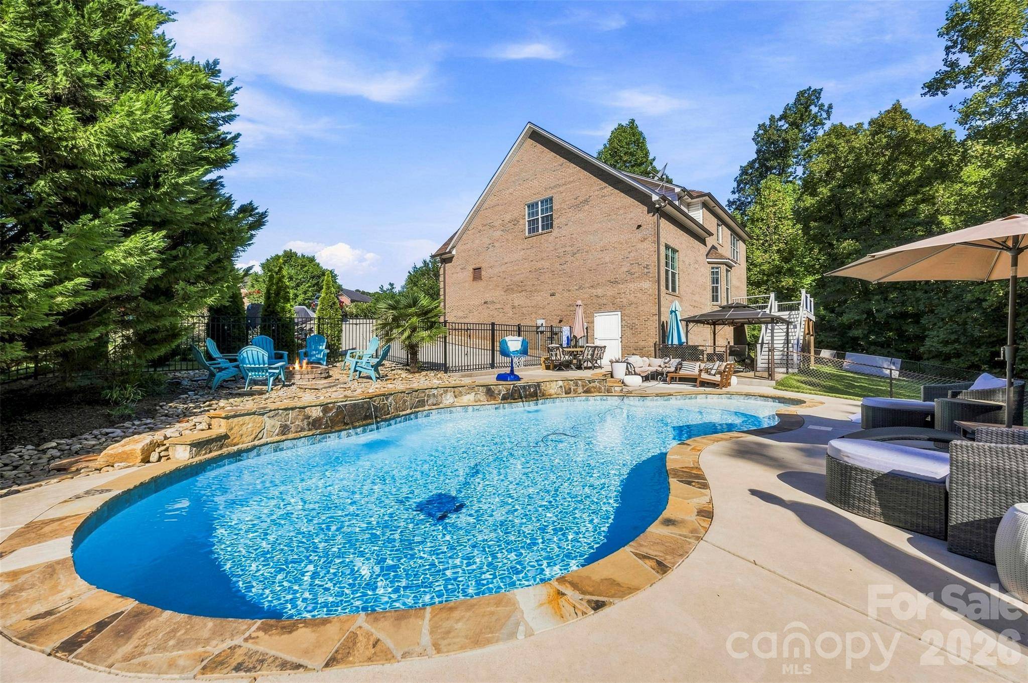 5506 Thistlebrook CT, Gastonia, NC 28056