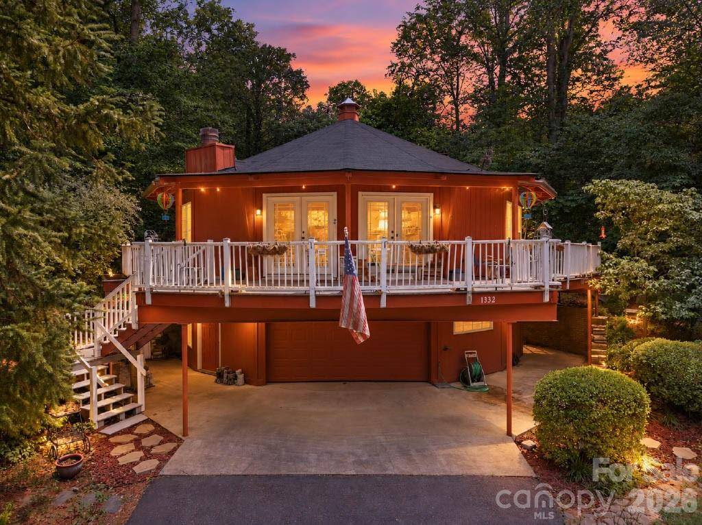 1332 Fairway DR, Newton, NC 28658