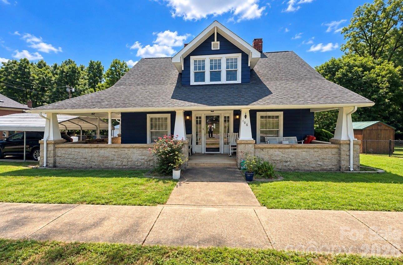 108 Oak Street ST, Granite Quarry, NC 28146