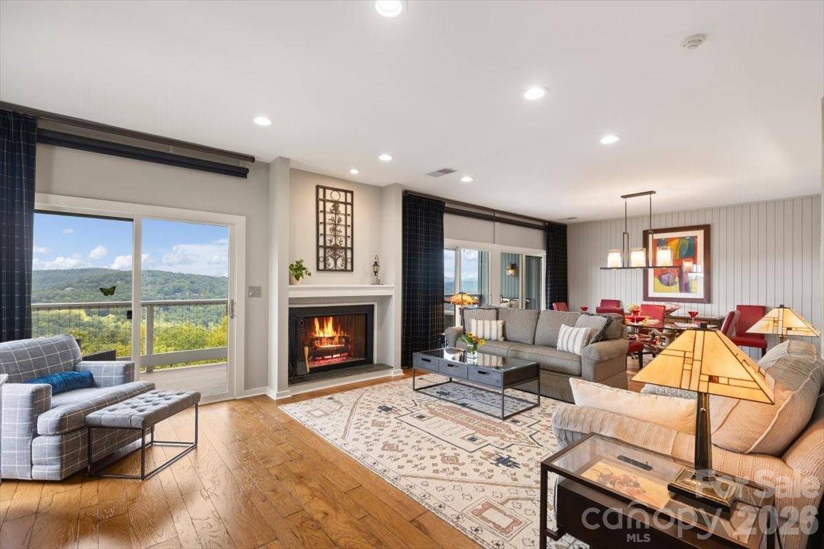 104 VZ Top RD, Highlands, NC 28741