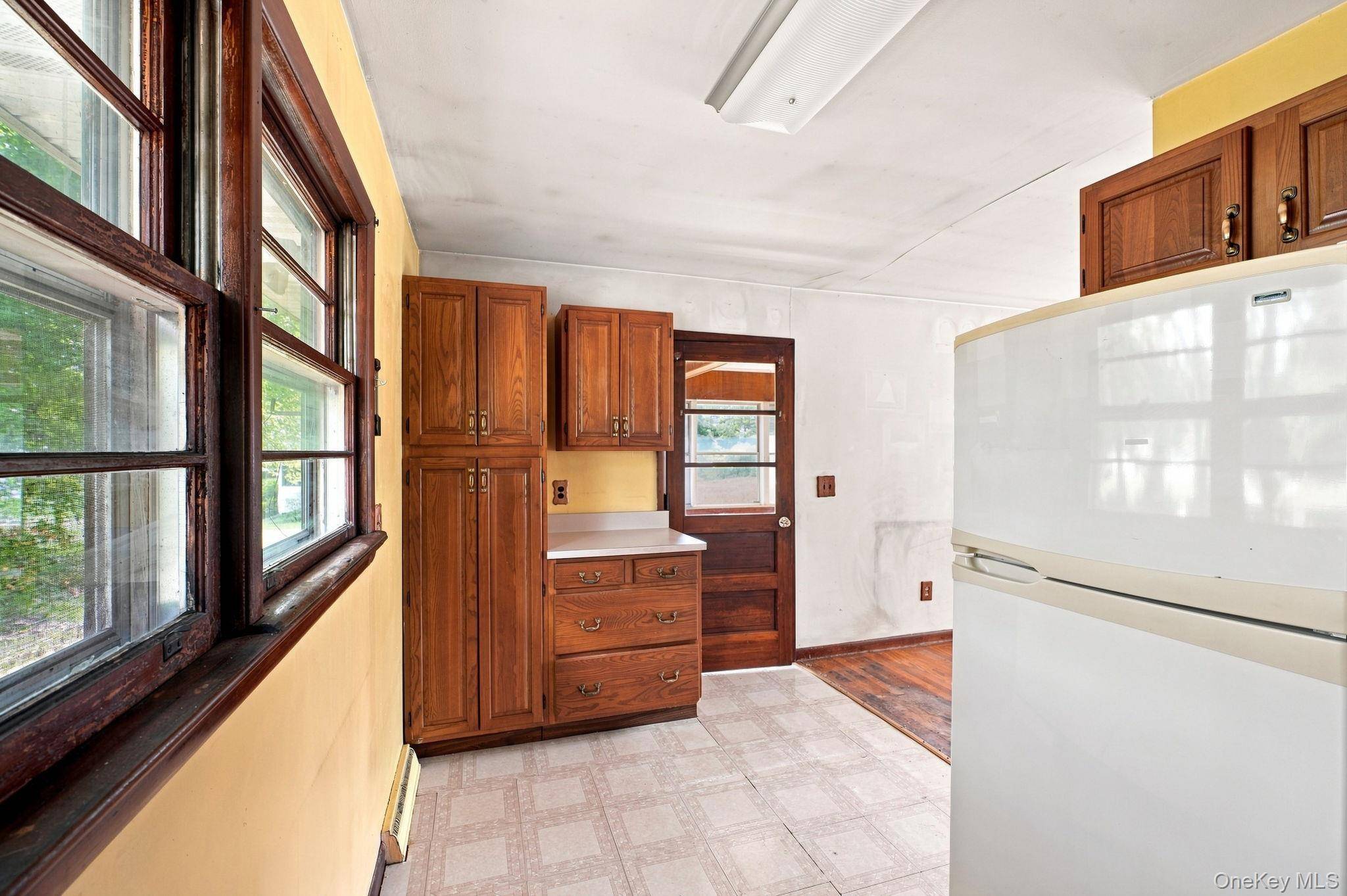 7 Roosevelt RD, Hyde Park, NY 12538