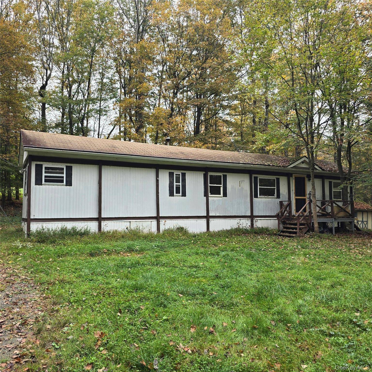 80 Swiss Hill RD, Jeffersonville, NY 12748