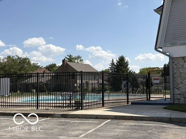 927 Ardsley DR, Indianapolis, IN 46234