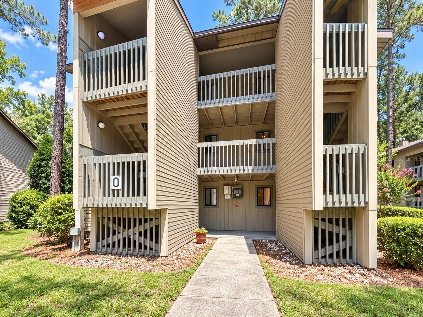 111 SE 16TH AVE #O206, Gainesville, FL 32601