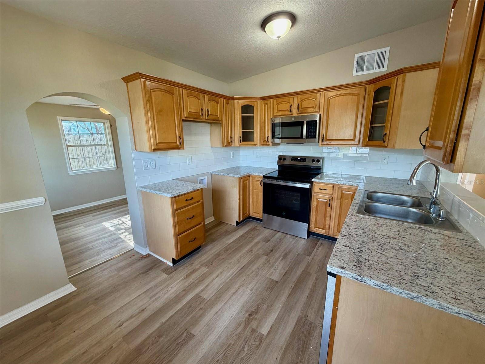 2136 LINDEN RD, Winter Park, FL 32792