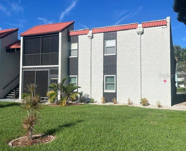 3249 BENEVA RD #103, Sarasota, FL 34232