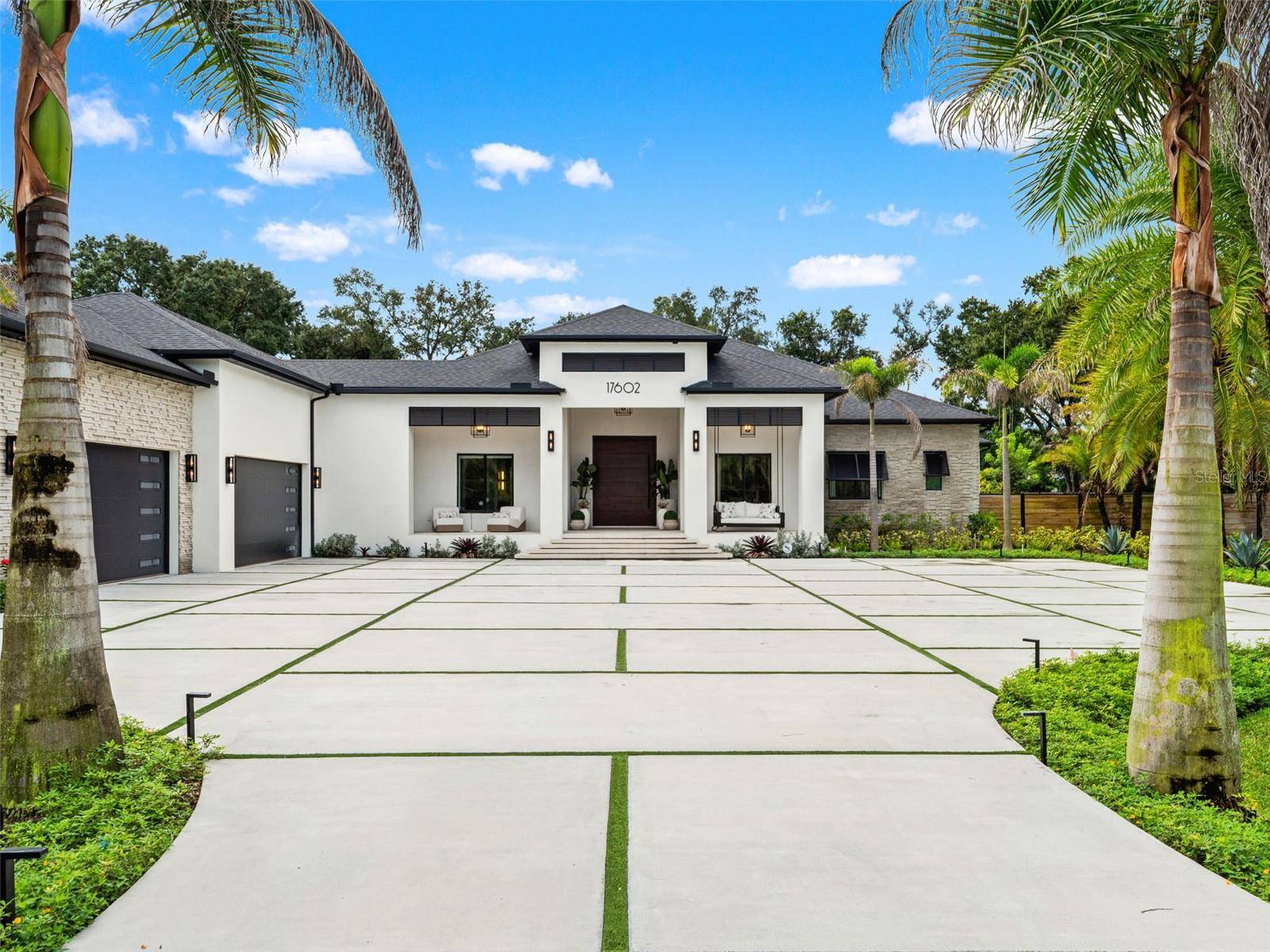 17602 GRANDE ESTATES PL, Lutz, FL 33549