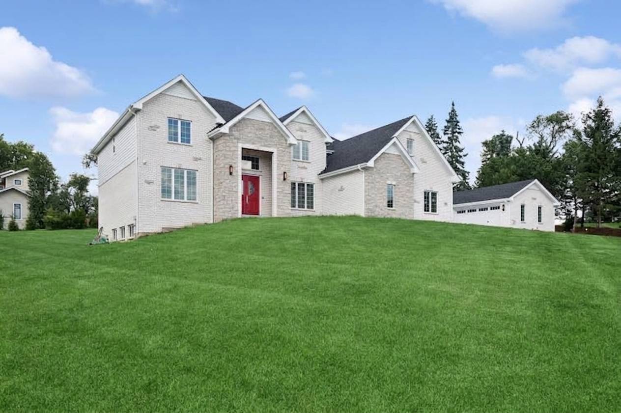 15240 108th. AVE, Orland Park, IL 60467