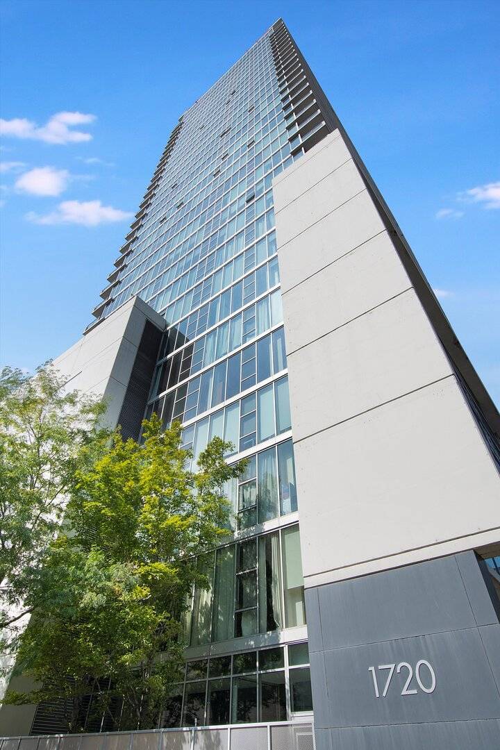 1720 S Michigan AVE #1812, Chicago, IL 60616