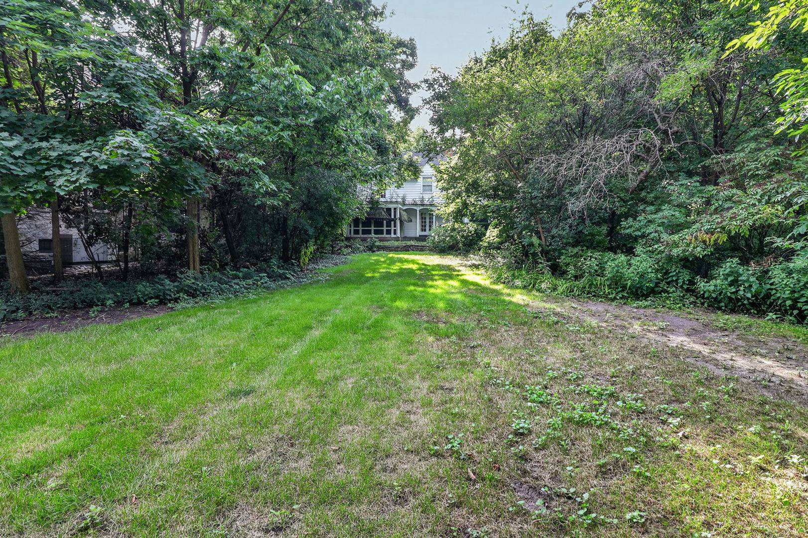 635 S Oak ST, Hinsdale, IL 60521