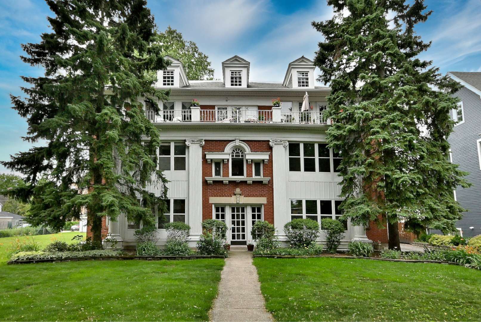 113 S Scoville AVE #1S, Oak Park, IL 60302