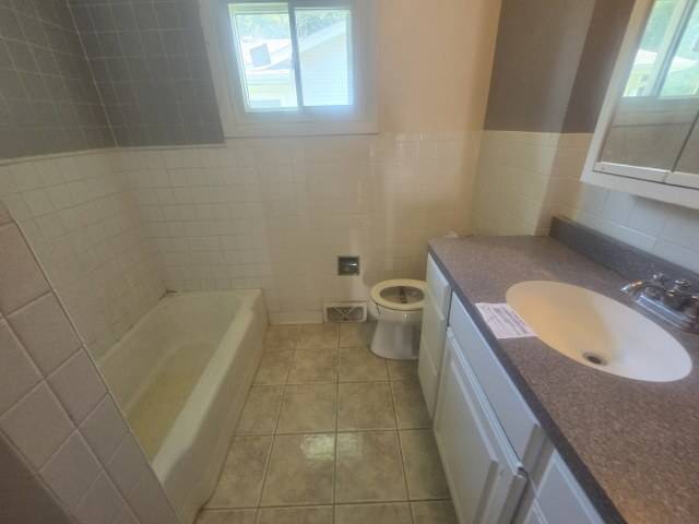 2507 29th AVE, Rock Island, IL 61201