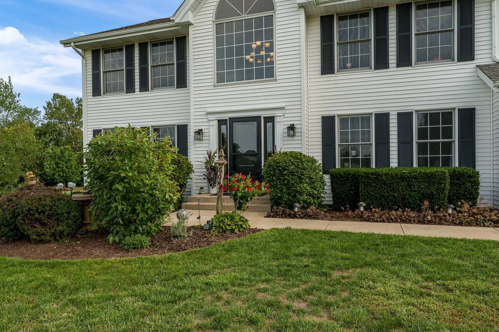 6645 Queenanns WAY, South Beloit, IL 61080