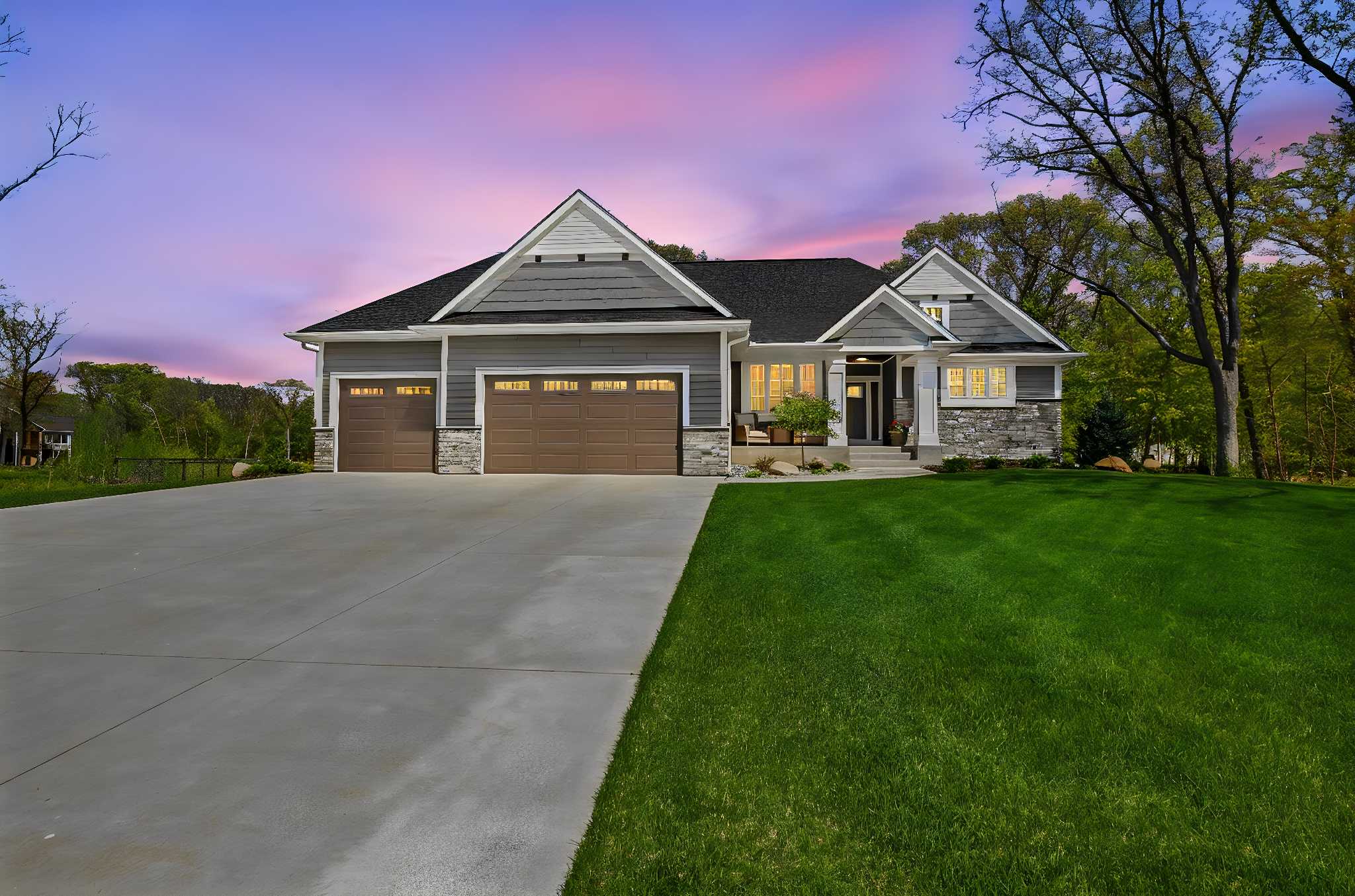 4823 145th AVE NE, Ham Lake, MN 55304