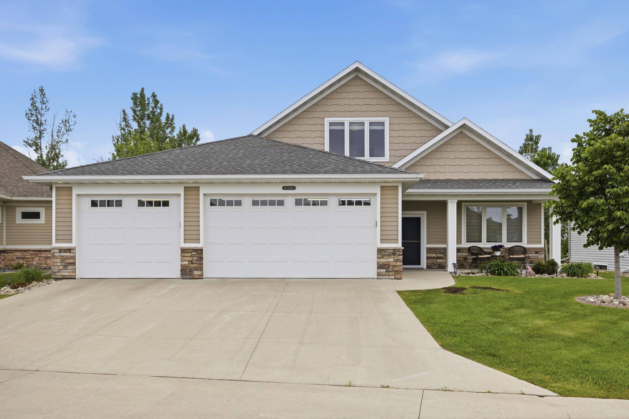 4530 65th ST S, Fargo, ND 58104