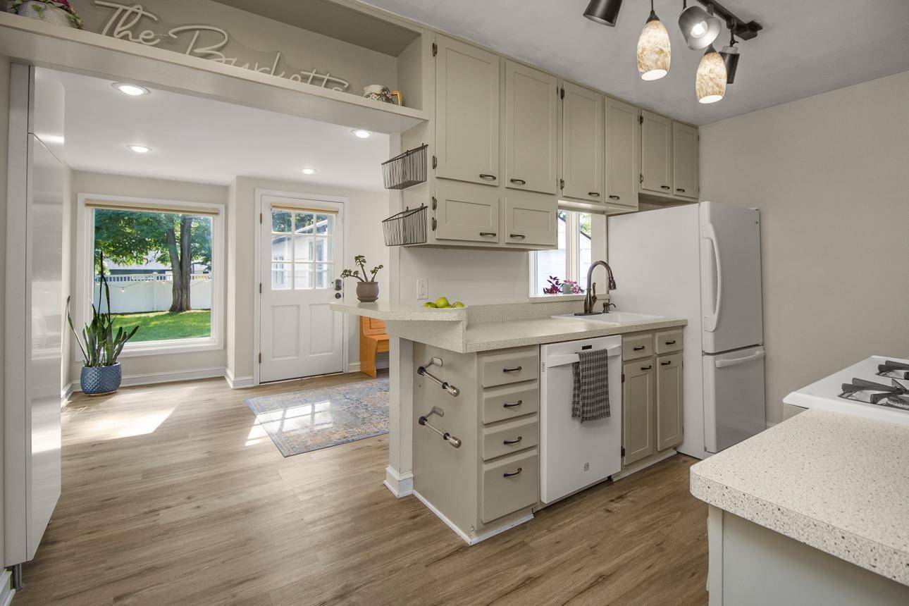 2641 Kentucky AVE S, Saint Louis Park, MN 55426
