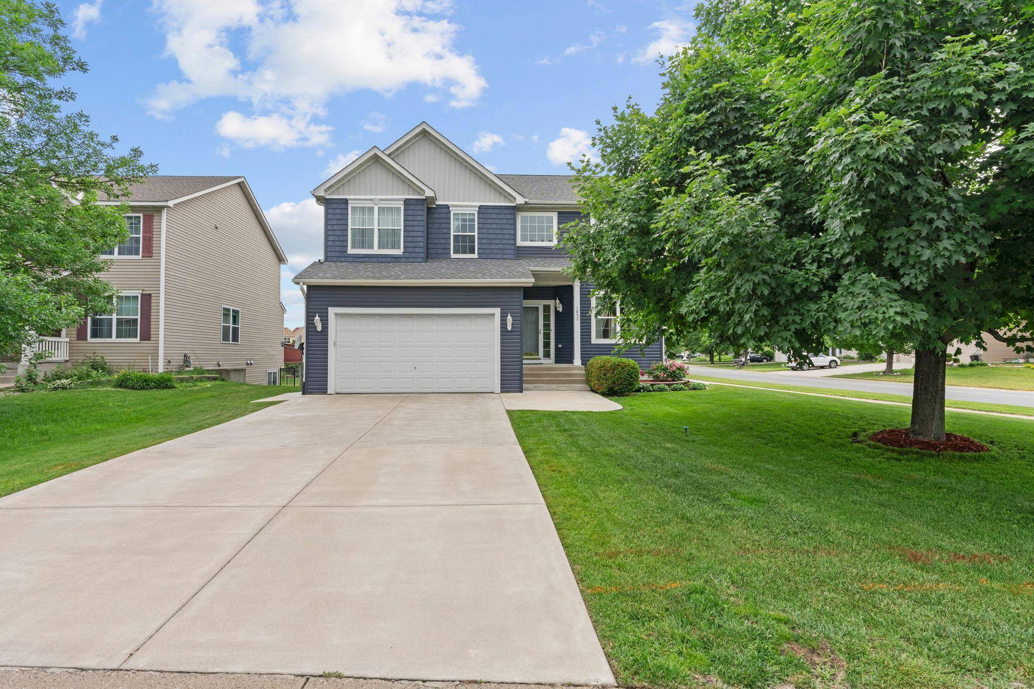 1855 113th CT NE, Blaine, MN 55449