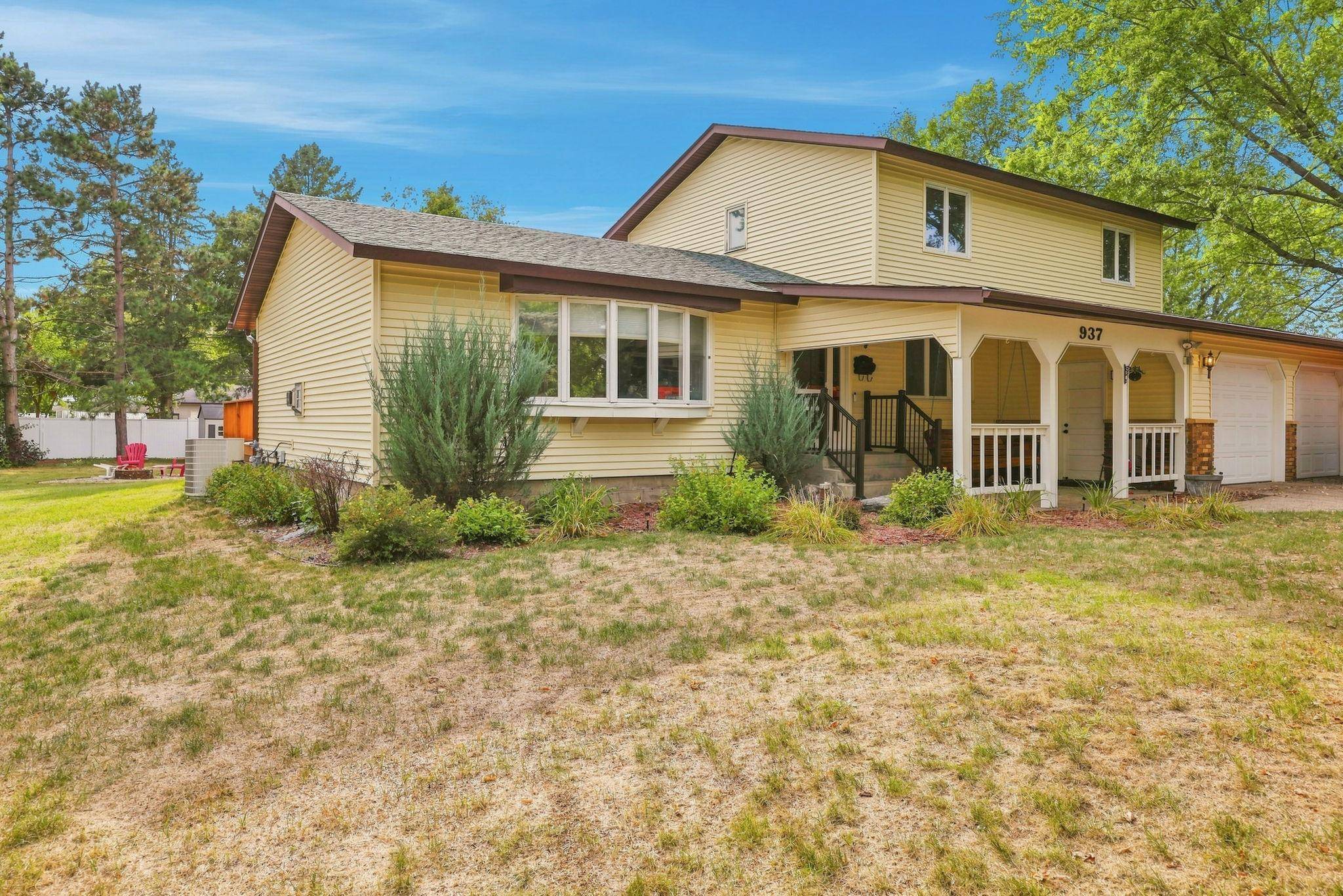 937 Spruce DR, Saint Cloud, MN 56303