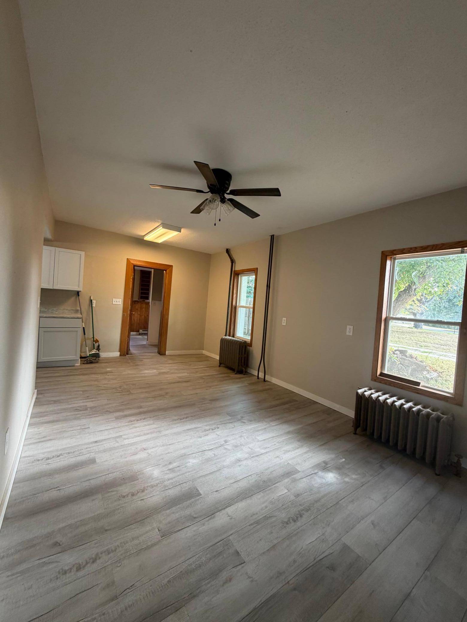 311 E 4th ST, Crookston, MN 56716